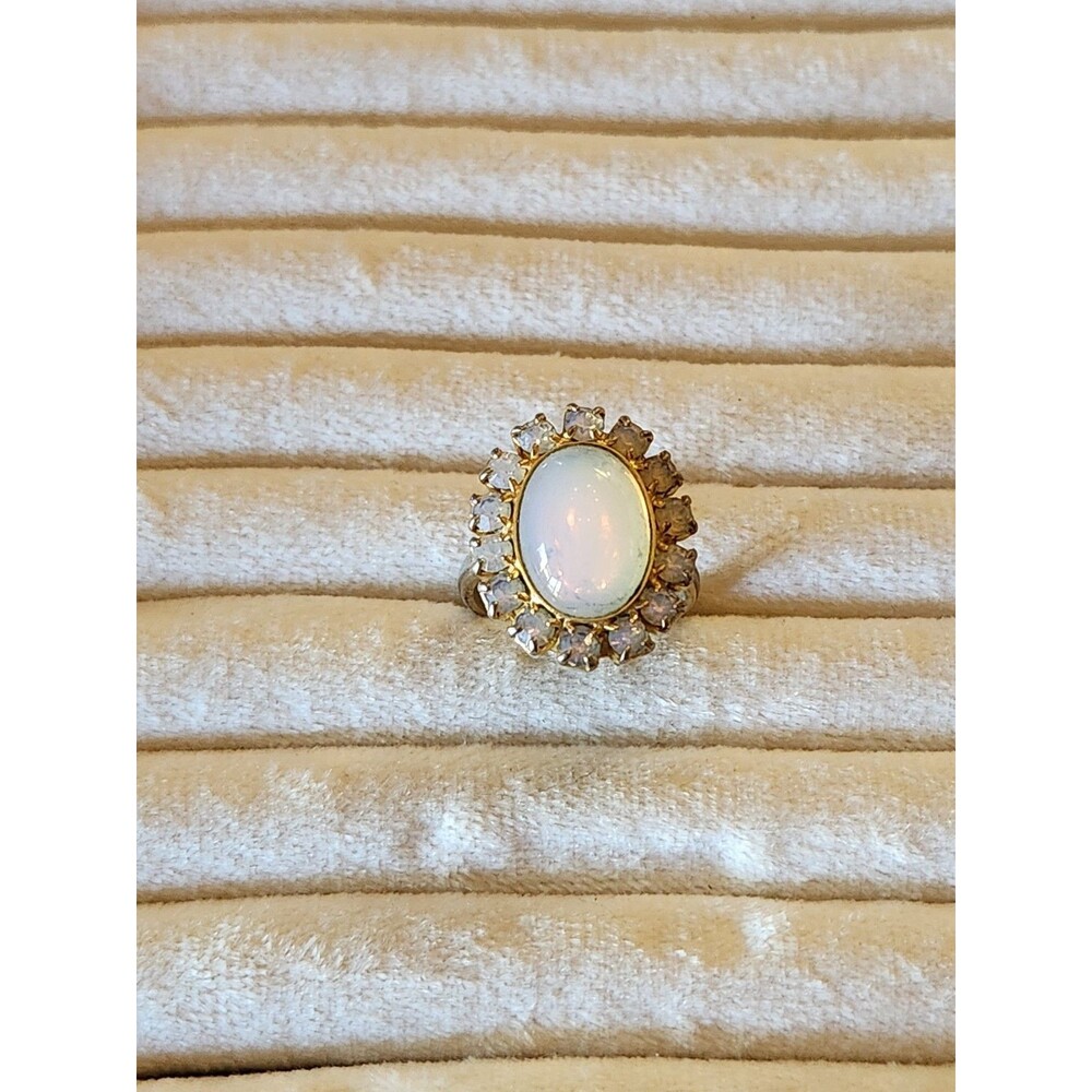 Vtg Faux Opal Purple Rhinestone Glass Silver tone Cocktail Ring Adjustable
